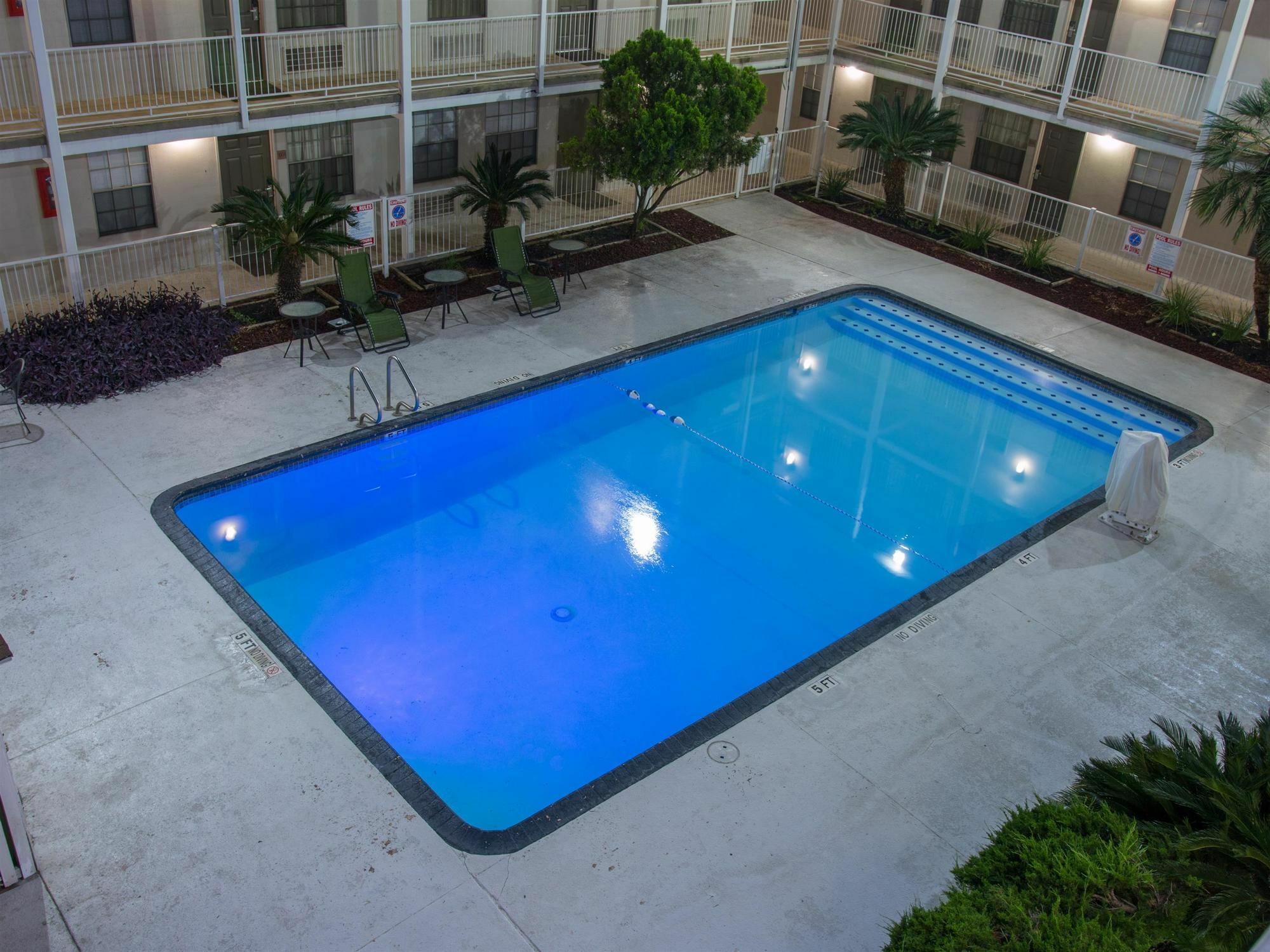 Studio 6-San Antonio, Tx - Lackland Afb Exterior photo